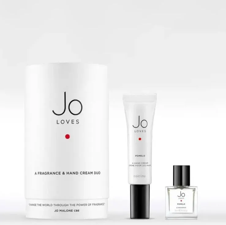 A Fragrance & Hand Cream Duo Pomelo, white