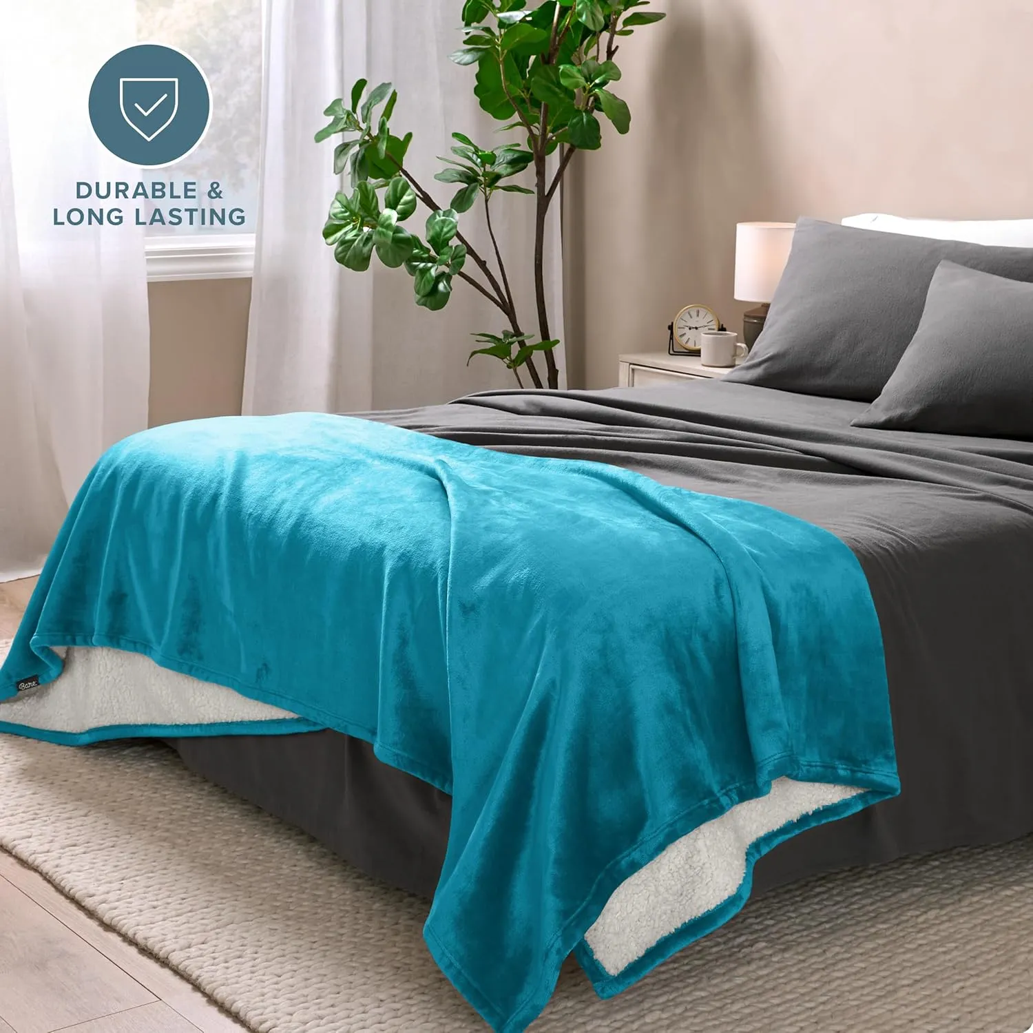 Bare Home Sherpa Fleece Blanket - Twin/Twin Extra Long - Blanket for Bed, Sofa, Couch, Camping, Travel, and Gifts - Warm & Lightweight - Fluffy & Soft - Reversible (Twin/Twin XL, Caribbean Sea)
