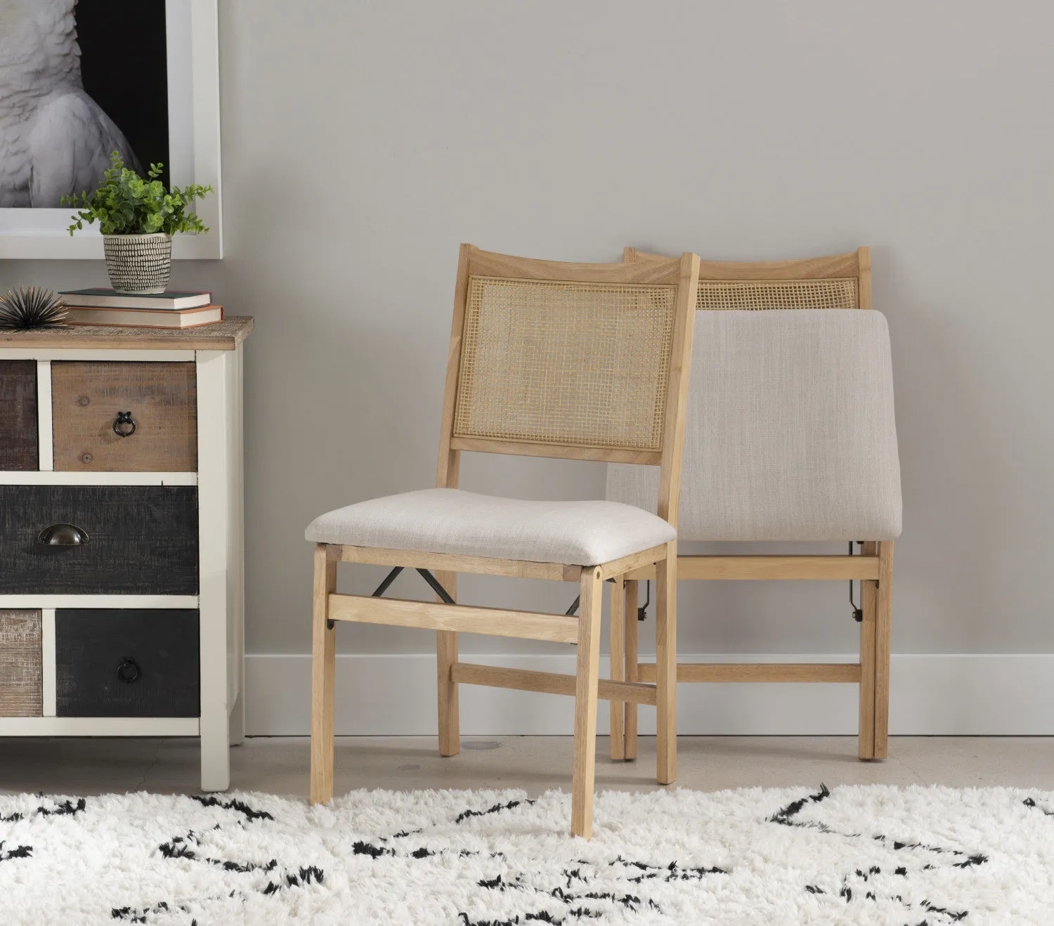 Bauer Fabric Cane Folding Dining Chair - Natural|Chaise de salle à manger pliante Bauer en tissu et en cannage - naturelle