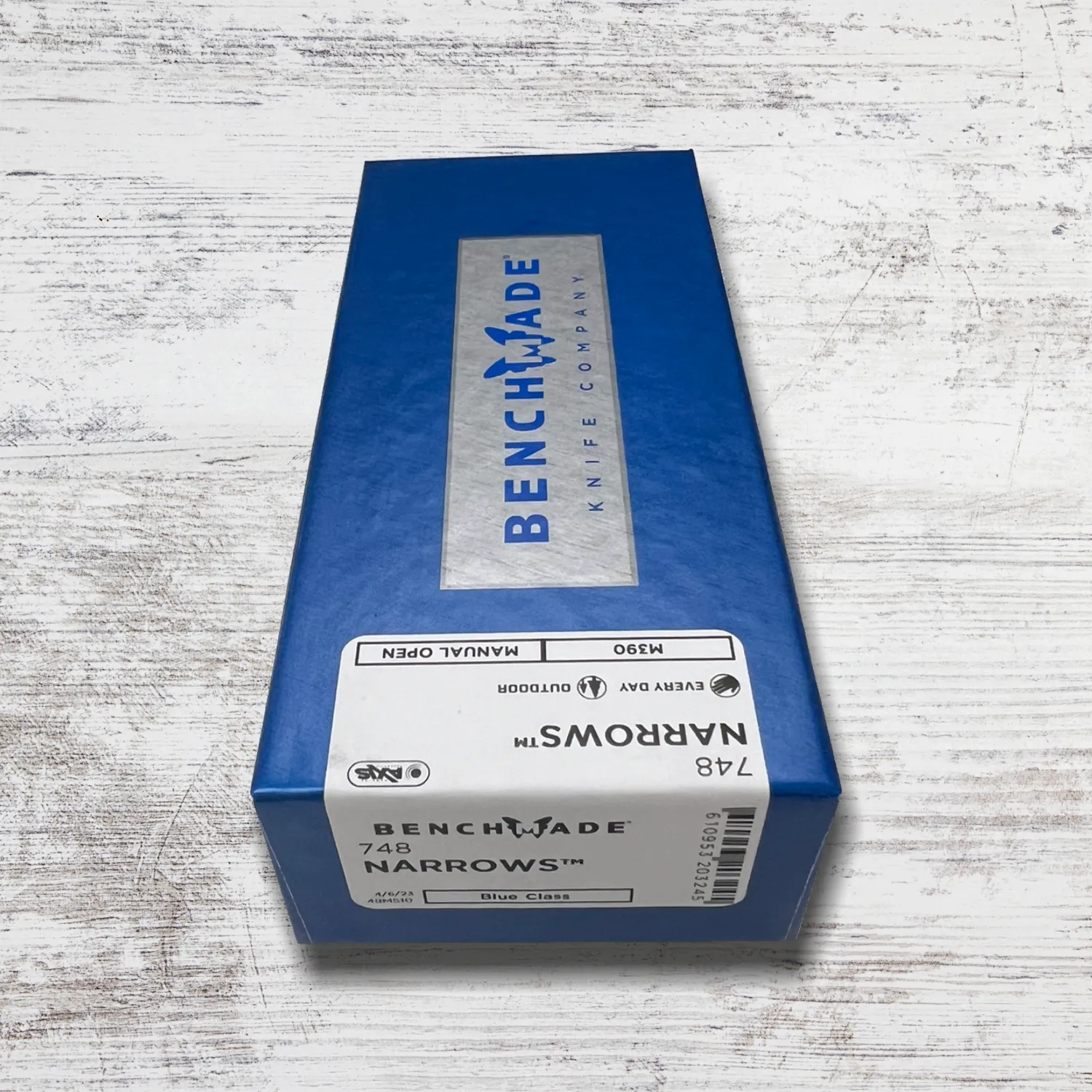 Benchmade 748 Narrows Titanium M390 3.43" Drop Point Plain Edge Pocket Knife