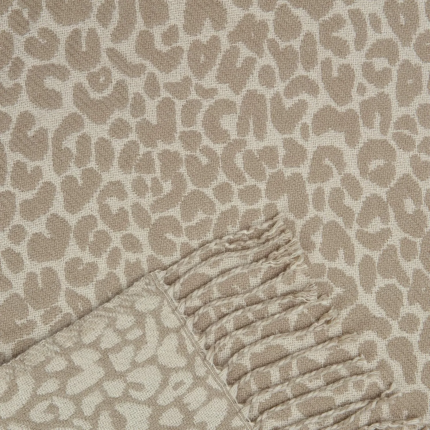 Chanasya Premium Super Soft Leopard Print Acrylic Throw Blanket with Tassels - Lightweight Modern and Shabby Chic Woven Blanket for Bed Sofa Chair Living Room and Bedroom Decor (50x65 Inches) Beige