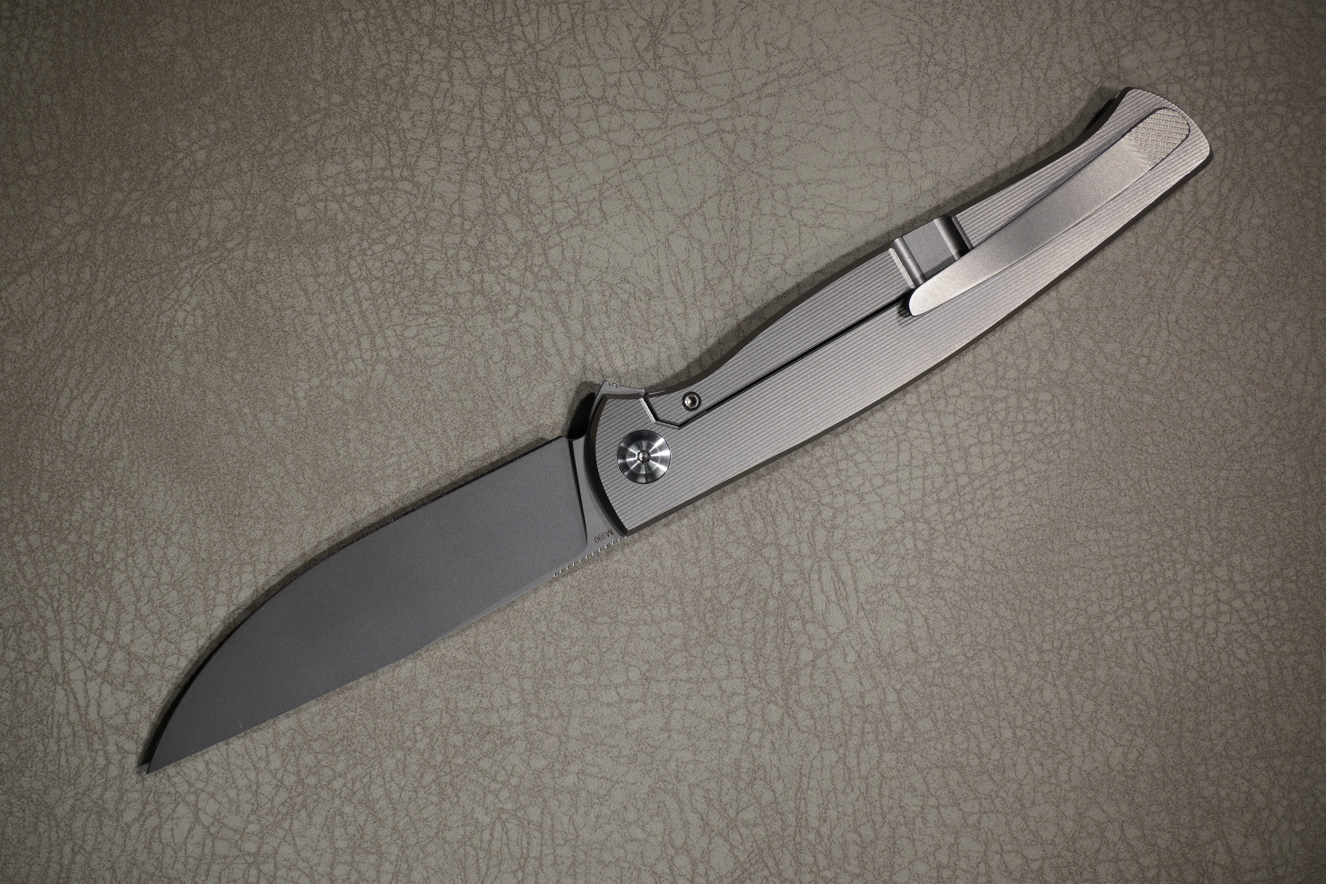 Cheburkov Knife Leader New, Steel M390, Handle Grey Titanium