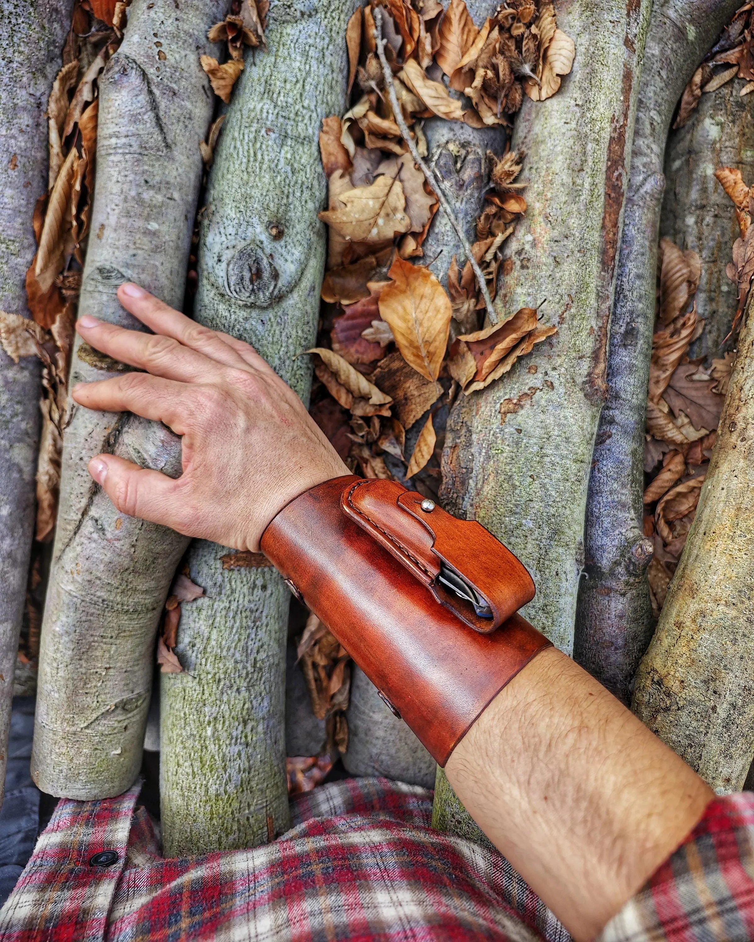 Everyday and Design, Stitched, Outdoor Hand Low-cost – Snap-On for Knife Set Bracelet Handmade and Leather Use Folding Affordable delivery Genuine Perfect