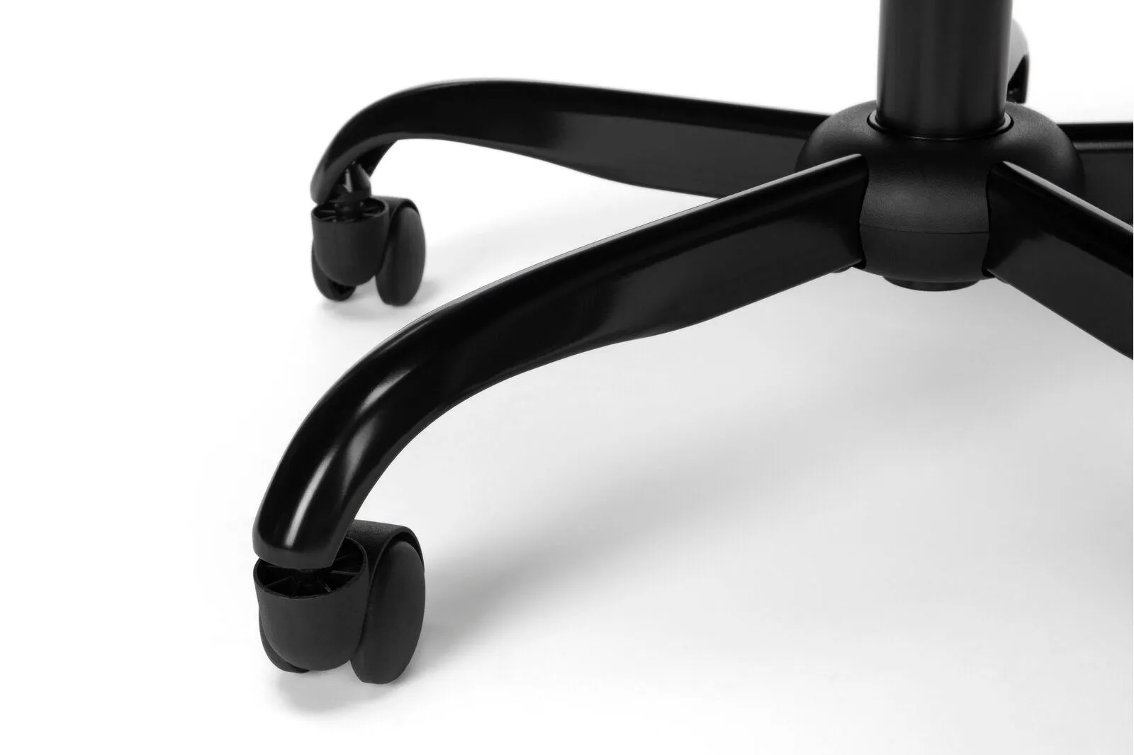 Gaming Chair with Metal Caster Swivel & Wheel Base