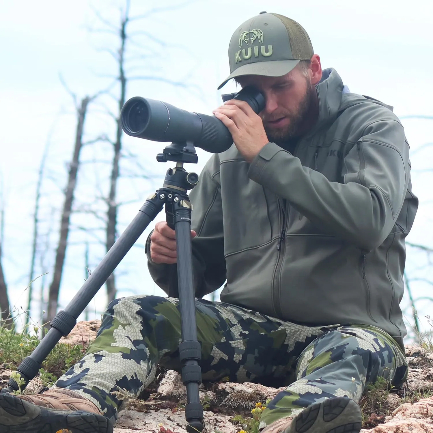 KUIU Guide Pro Pant - Wind-Resistant, Articulated Fit, Durable Soft-Shell for Cold Weather Mountain Hunting