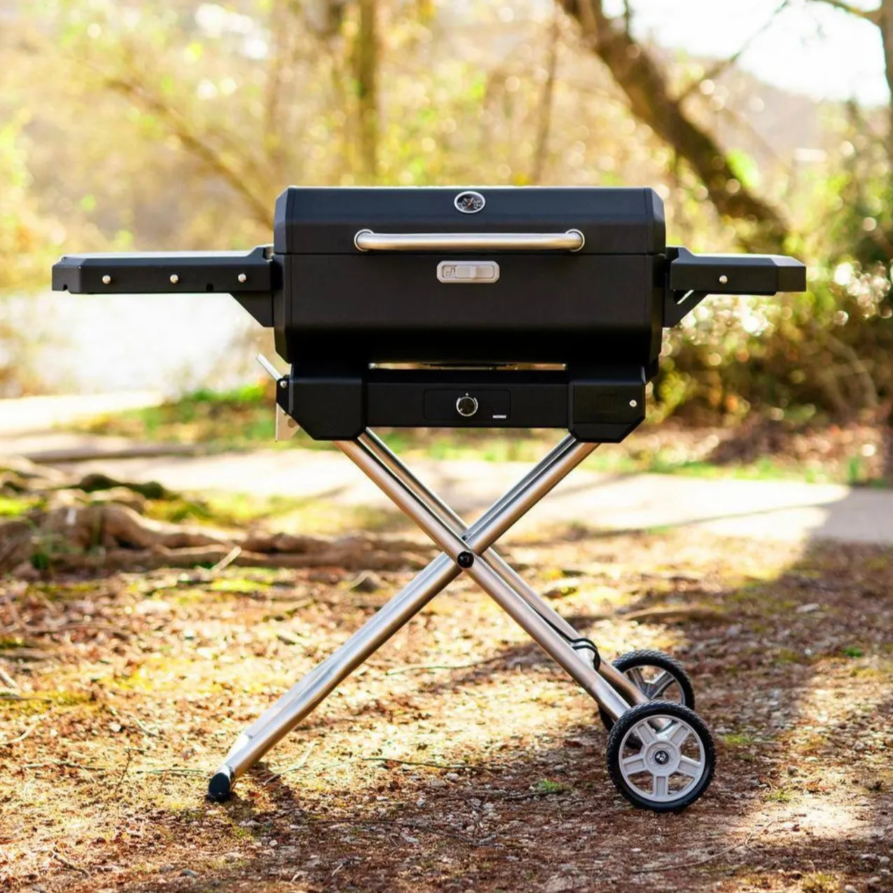 Masterbuilt Portable Charcoal Grill   Smoker - MB20040722