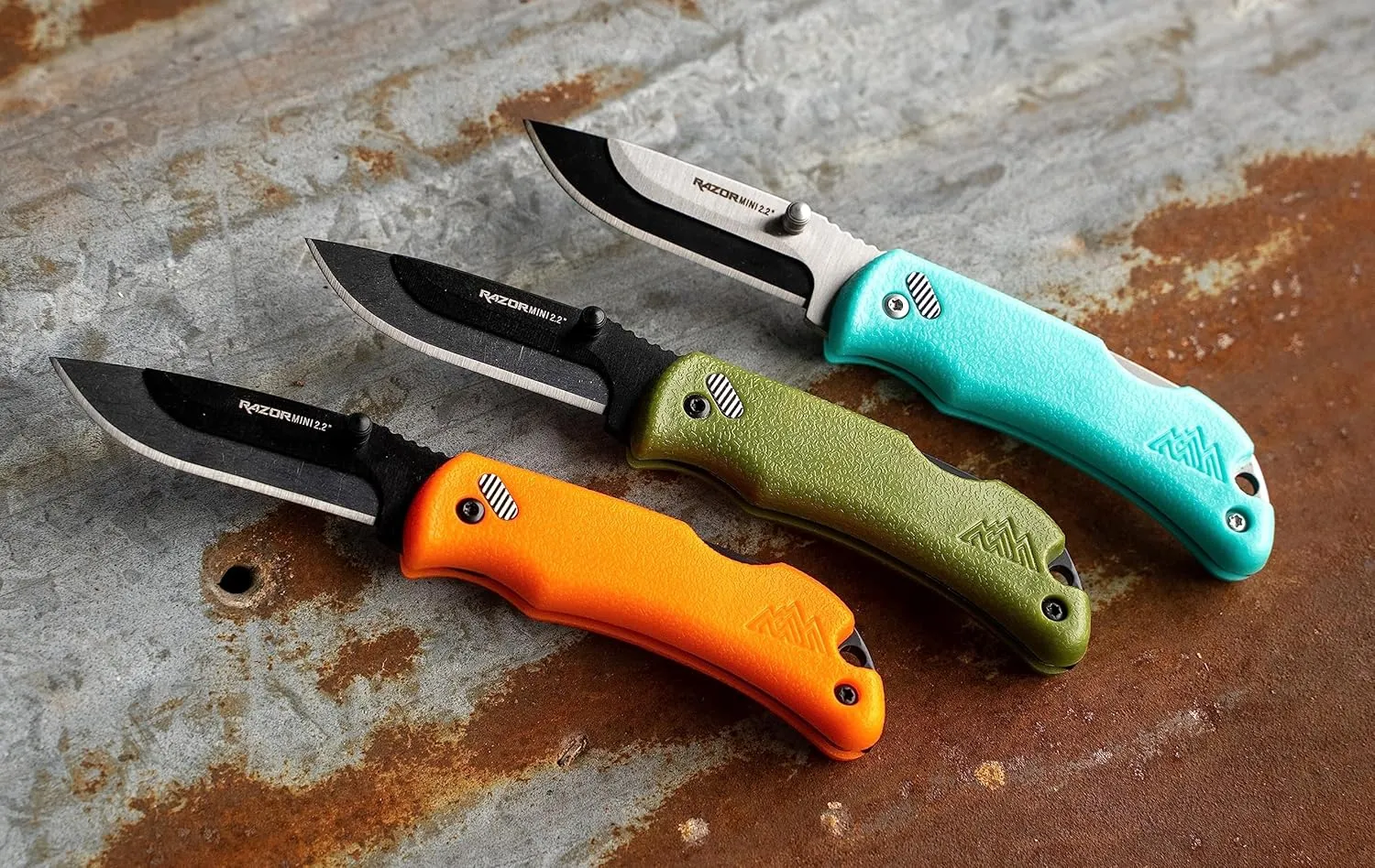 Outdoor Edge Razor Mini Folding Pocket Knife - Compact 2.2" EDC with RazorSafe Replaceable Blades - Perfect Small Everyday Carry - Includes 2 Replaceable Drop Point Blades - Great Gift for Women