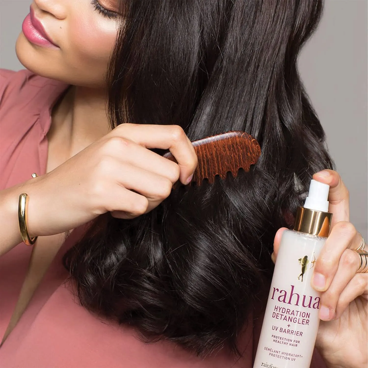 Rahua Hydration Detangler Spray   UV Barrier, 6.5 Fl Oz, Detangling Leave in Hair Care Softens Hair, Smooths Frizz, Supports Breakage & Damage, Conditioning for Brushable Shiny Hair, All Hair Types