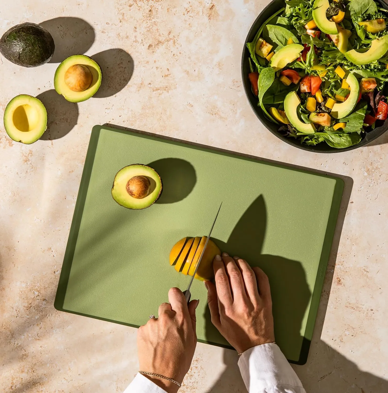 SMIRLY Plastic Cutting Board Set With Holder, Dishwasher Safe Plastic Cutting Boards Set for Kitchen, Cutting Boards for Kitchen - Plastic Chopping Board Set