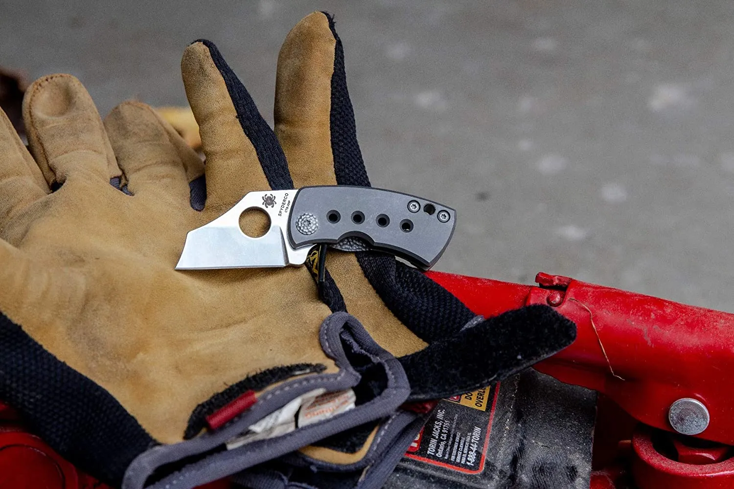 Spyderco McBee Plain Edge Premium Titanium Handle 1.52" Folding Pocket Knife (C236TIP)