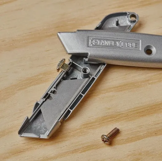 STANLEY 99E Classic Retractable Blade Utility Knife