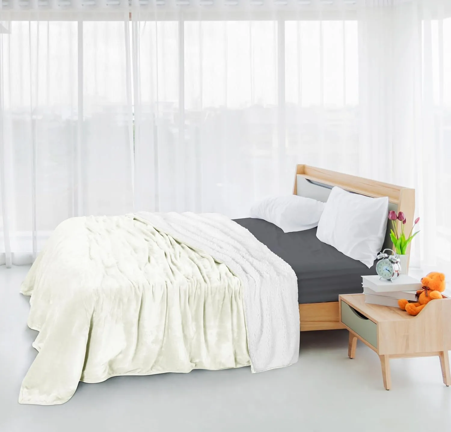 Utopia Bedding Sherpa Blanket Full Size (Ivory, 90x84 Inches) - Soft Lightweight Plush Fleece Reversible Blanket for Bed, Sofa, Couch, Camping and Travel