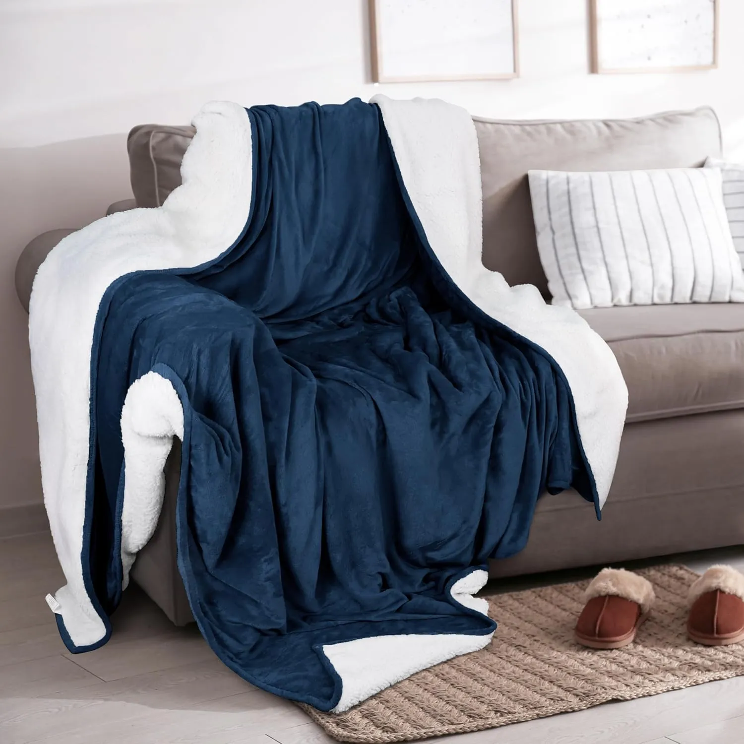 Utopia Bedding Sherpa Blanket Full Size (Navy, 90x84 Inches) - Soft Lightweight Plush Fleece Reversible Blanket for Bed, Sofa, Couch, Camping and Travel