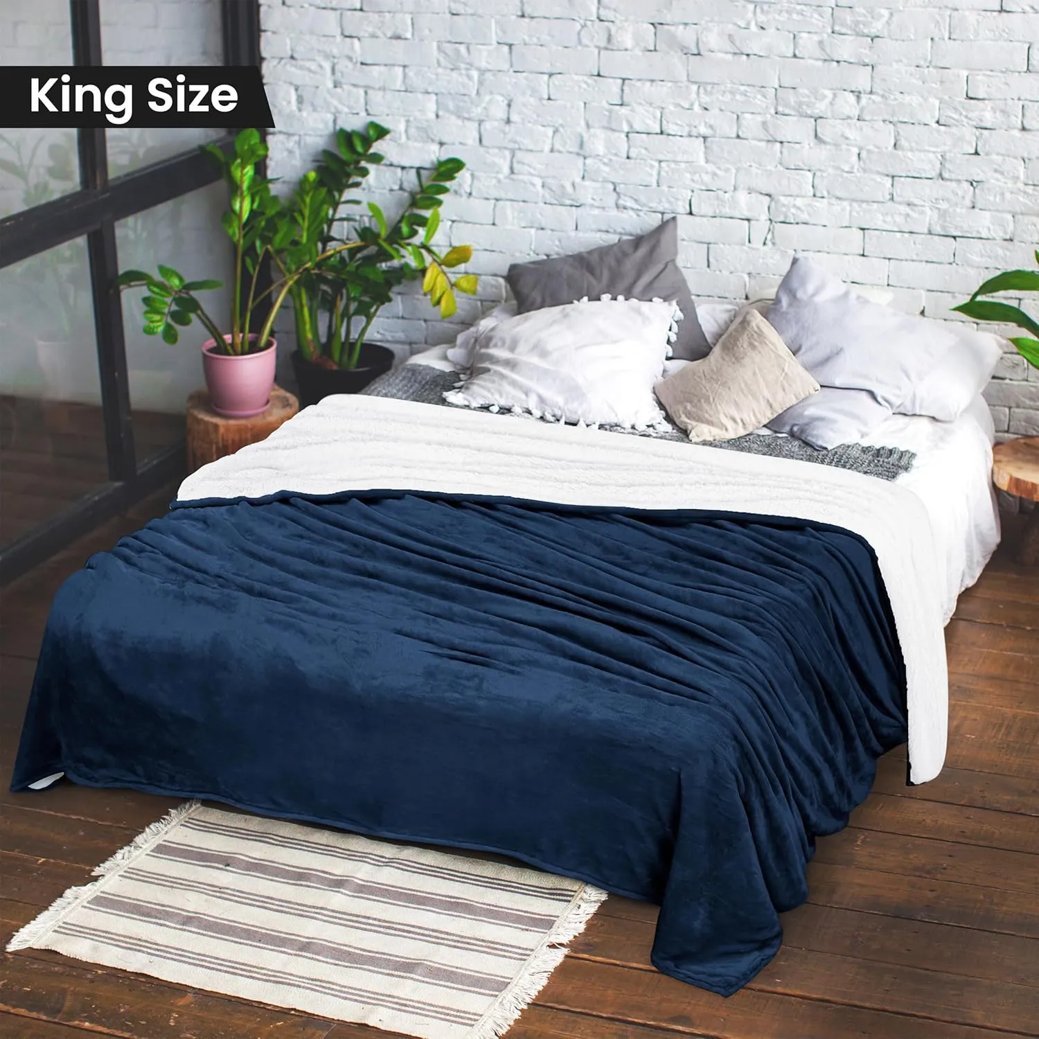 Utopia Bedding Sherpa Blanket King Size (Navy, 90x102 Inches) - Soft Lightweight Plush Fleece Reversible Blanket for Bed, Sofa, Couch, Camping and Travel