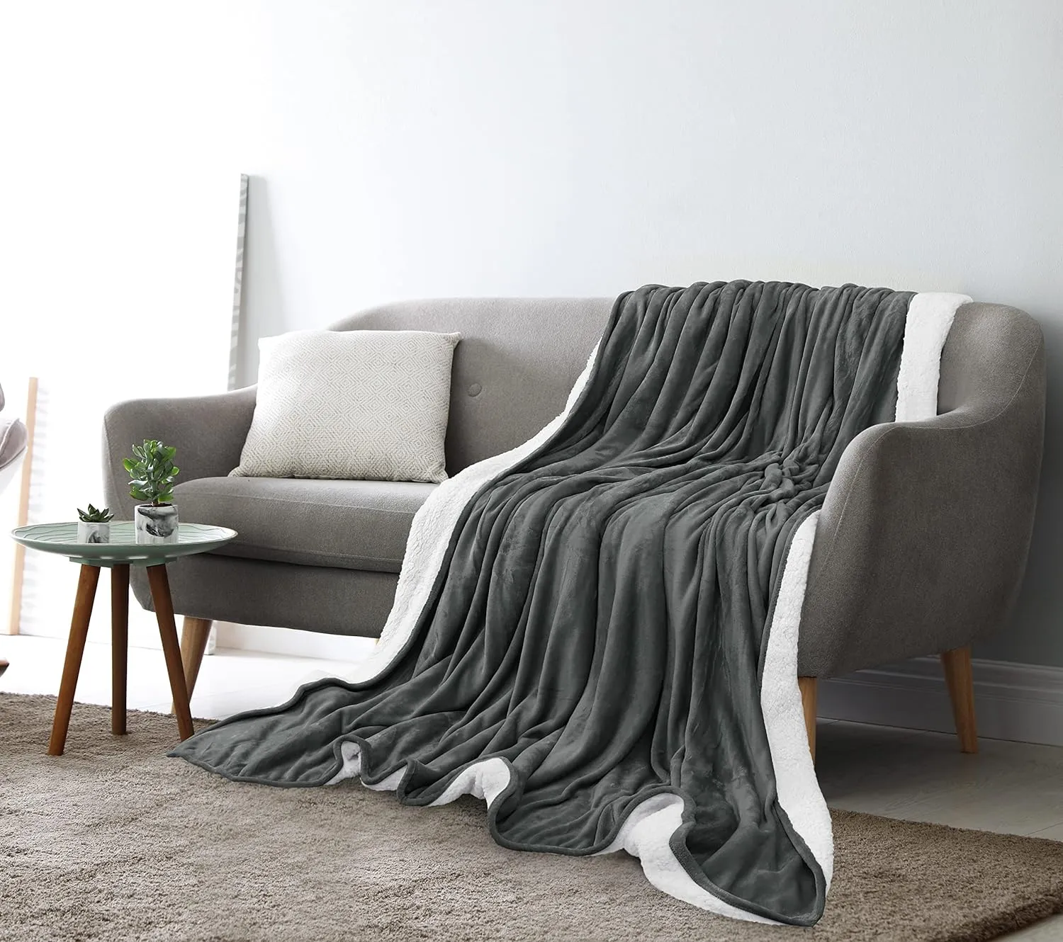 Utopia Bedding Sherpa Blanket Queen Size (Grey, 90x90 Inches) - Soft Lightweight Plush Fleece Reversible Blanket for Bed, Sofa, Couch, Camping and Travel