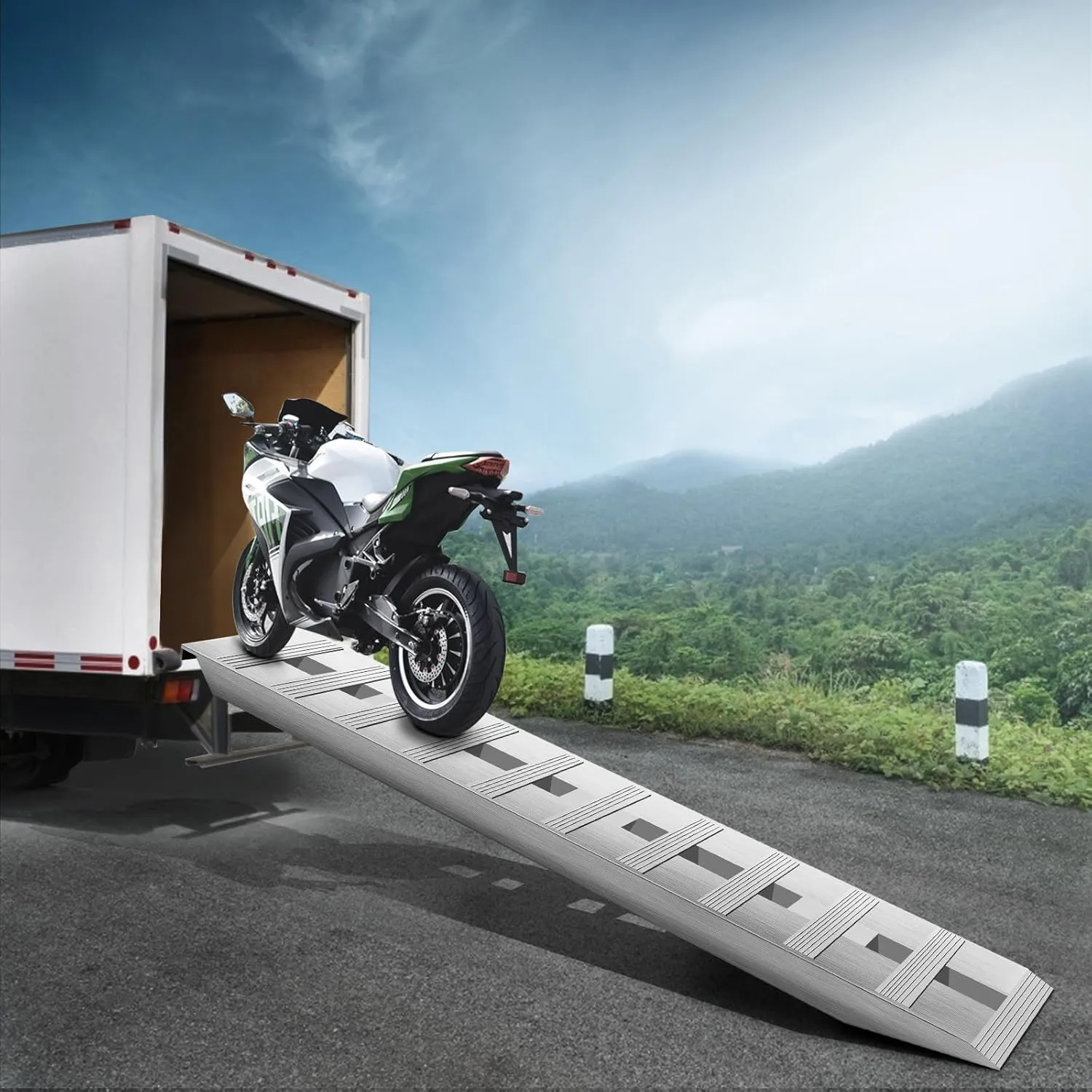 VEVOR Aluminum Ramps, 6000 lbs, Heavy-Duty Ramps with Top Hook Attaching End, Universal Loading Ramp for Motorcycle, Tractor, ATV/UTV, Trucks, Lawn Mower, 60" L x 12" W, 2Pcs