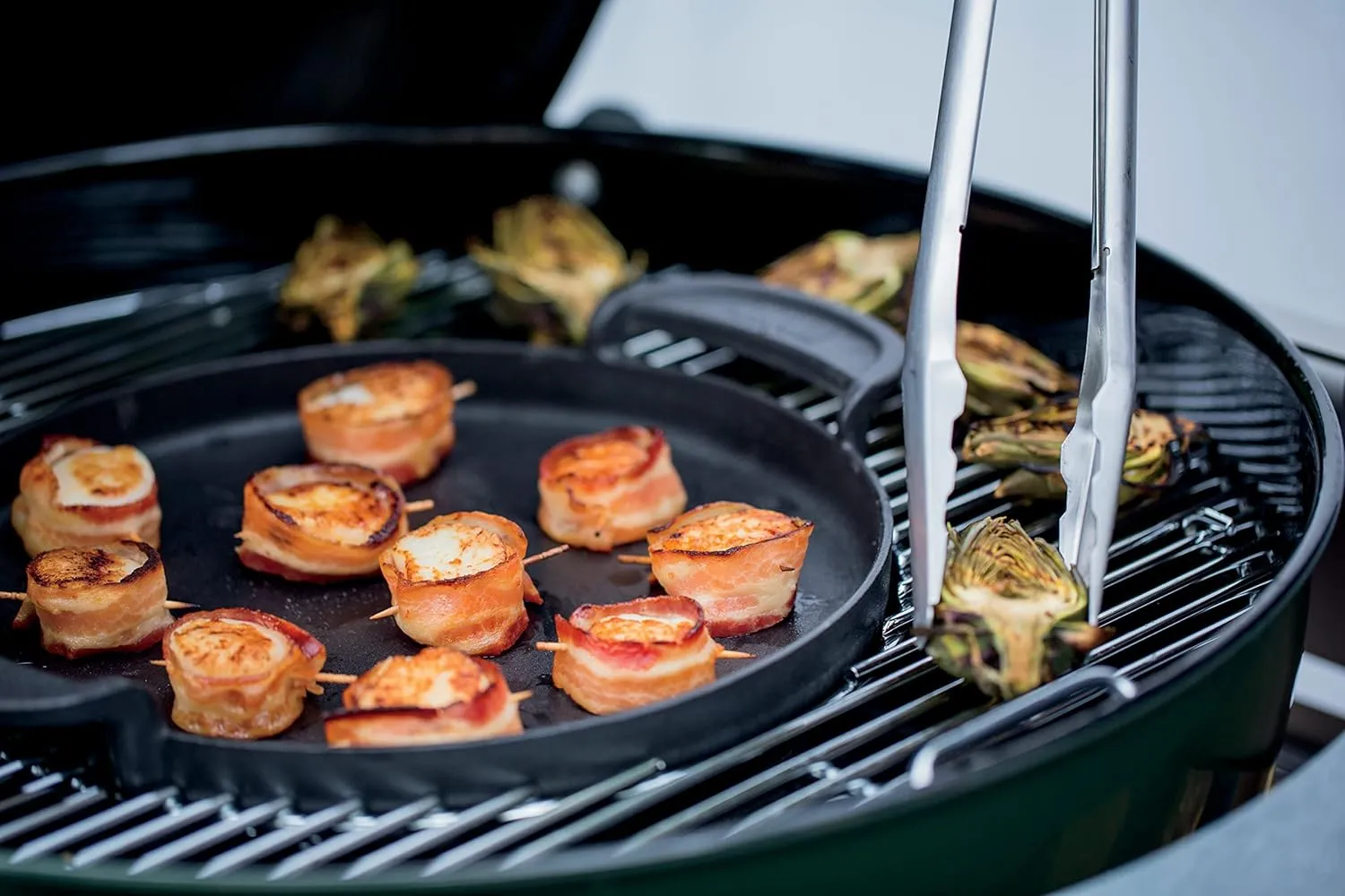 Weber Master-Touch 22" Charcoal Grill, Spring Green