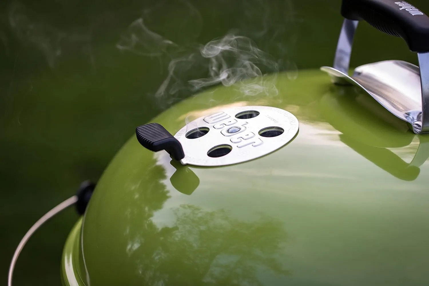 Weber Master-Touch 22" Charcoal Grill, Spring Green